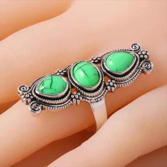 ETHNIC RESIN RING - Picture 6 of 11